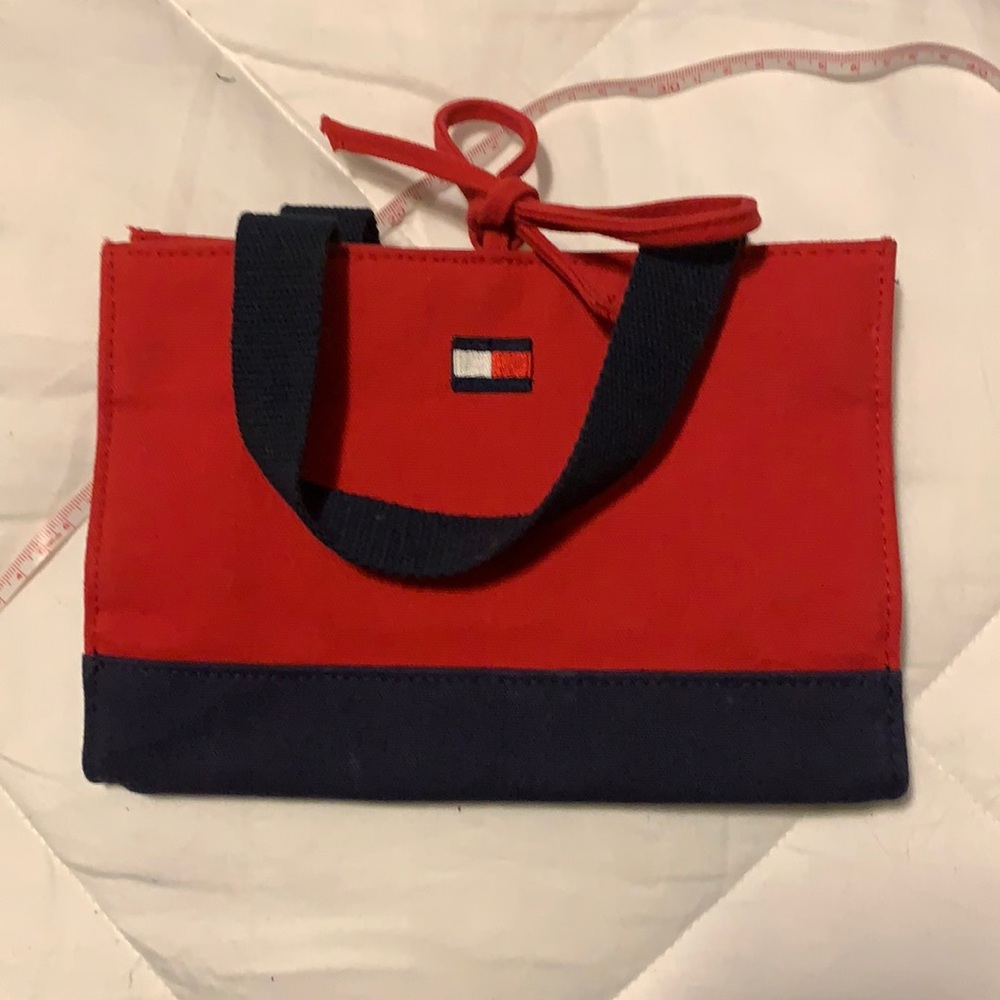 Tommy Hilfiger mini tote
